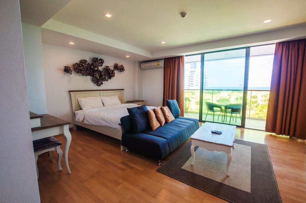 Rocco Hua Hin Beach Seaview Ngoại thất bức ảnh